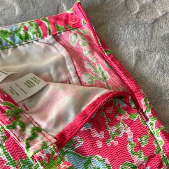 Lilly Pulitzer Pink and Green Floral Athletic Shorts - Picture 6 of 10